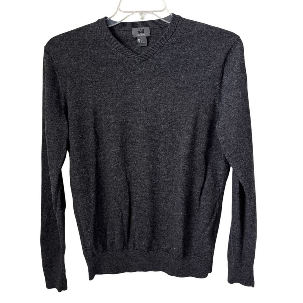 H&M Merino Wool Sweater V Neck Pullover Preppy Minimalist Old Money Medium